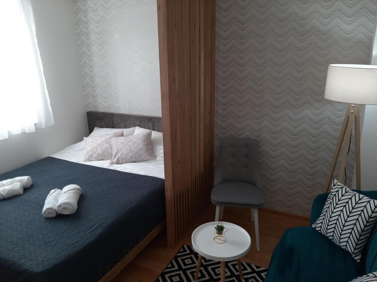 בייאליינה Apartman Poco מראה חיצוני תמונה